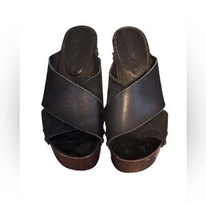 Charles David Stylish Black Women's Platform Sandals Clogs Size 7